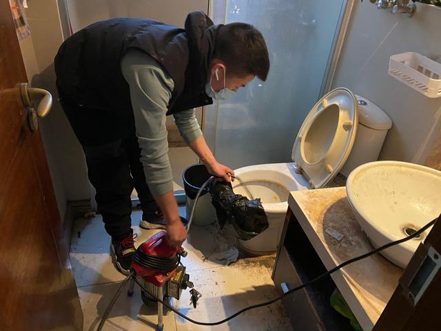 嘉积镇不同类型的堵塞，疏通方法不同