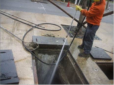 嘉积镇池底污泥如何清理